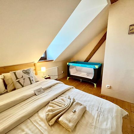 Holiday Home Hurka Bagian luar foto